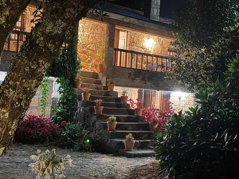 Casa da Costeira - Bed and Breakfast Figueiró