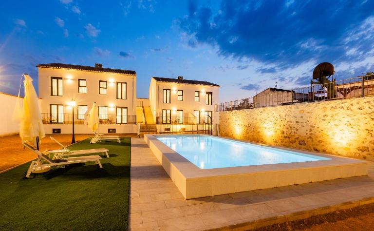 La Serrería-Premium Suite Apartments & Private Jacuzzi - B&B Belmonte