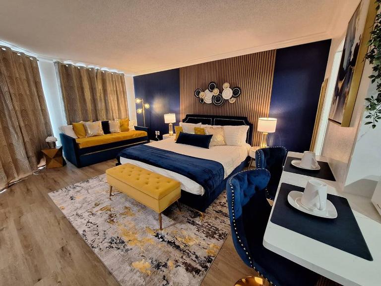 Luxury Lakeview Getaway 1 mile Universal Studios - Ferienwohnung Orlando