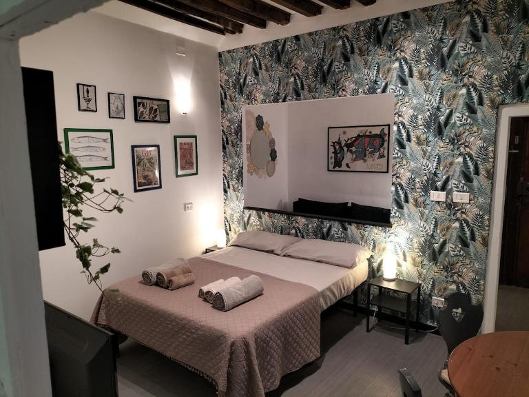 I Vezzi di Vico Lavezzi - Bed and Breakfast Genua