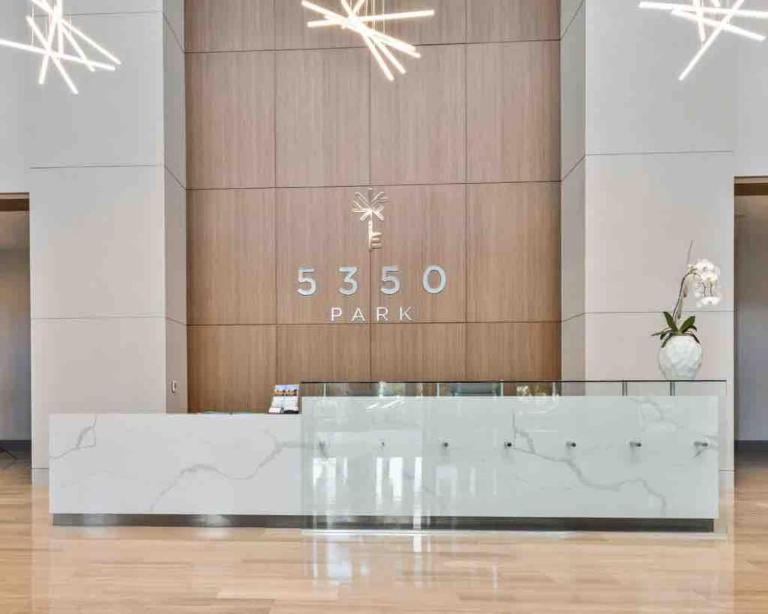 Doral Miami Resort Studio 1B1BA Pool! - Ferienwohnung Miami