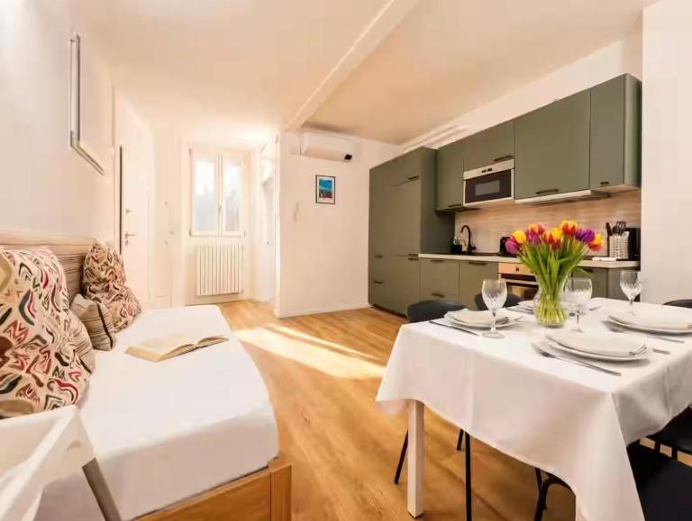 Corte di Borgo Canale - Patio - B&B Bérgamo