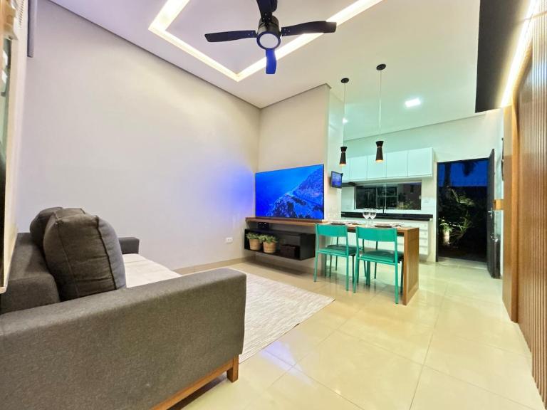 Casa completa, 3 quartos e ideal para famílias - Chambres d'hôtes Campo Grande