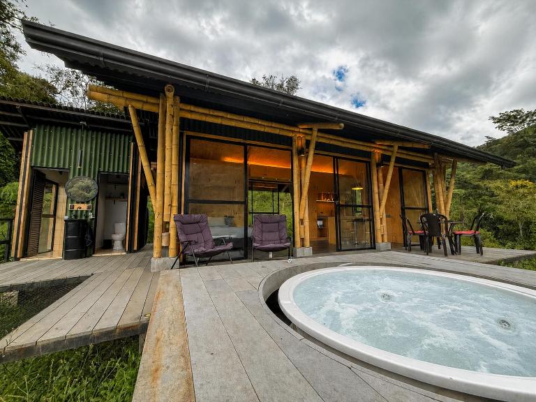 Glamping Bosque de helechos, privacidad y cercanía - B&B Manizales