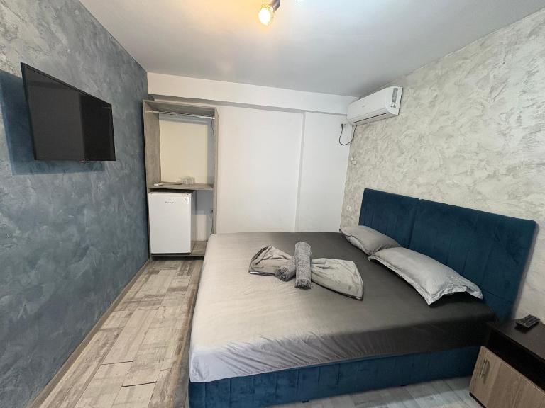 Ana L2 - B&B Costanza