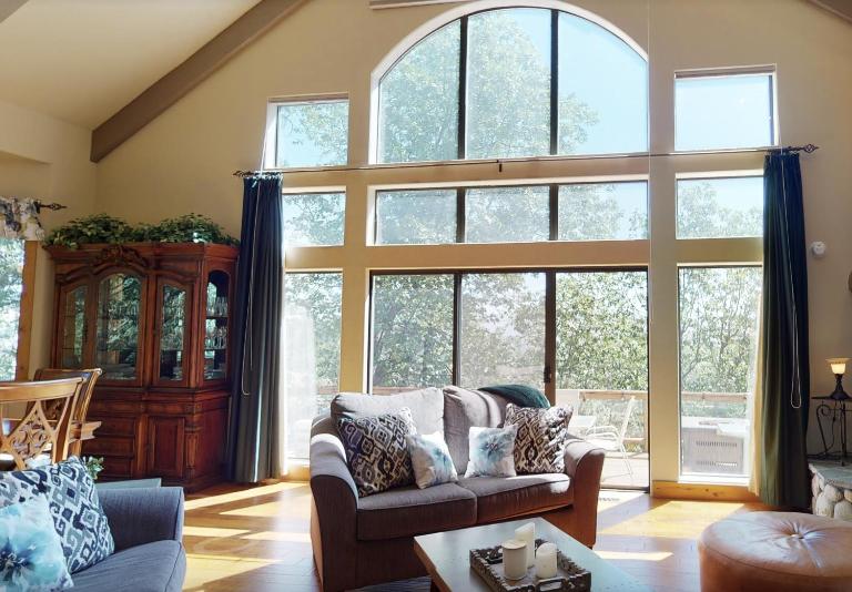 Emerald Oasis - B&B Lake Arrowhead