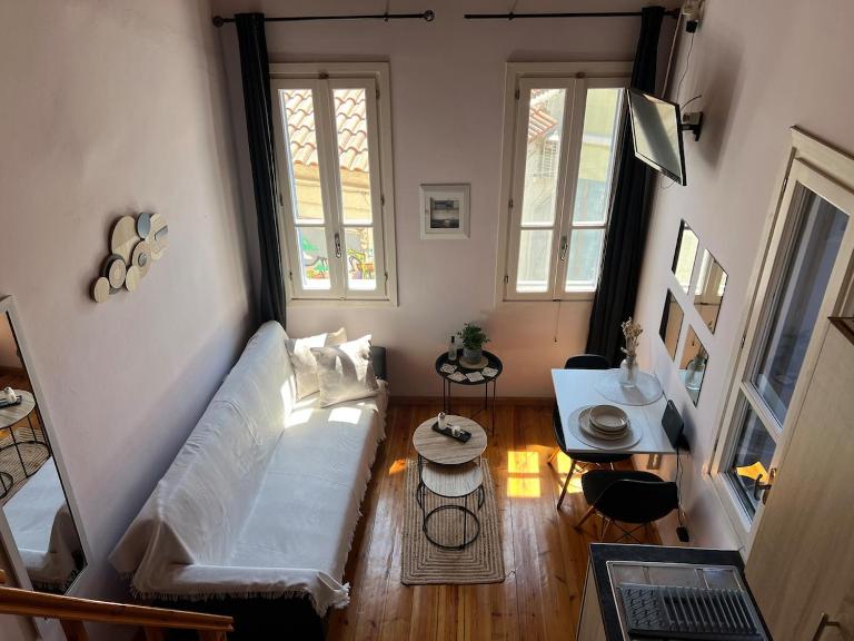 The Cozy Loft Mytilene - Bed and Breakfast Mytilini