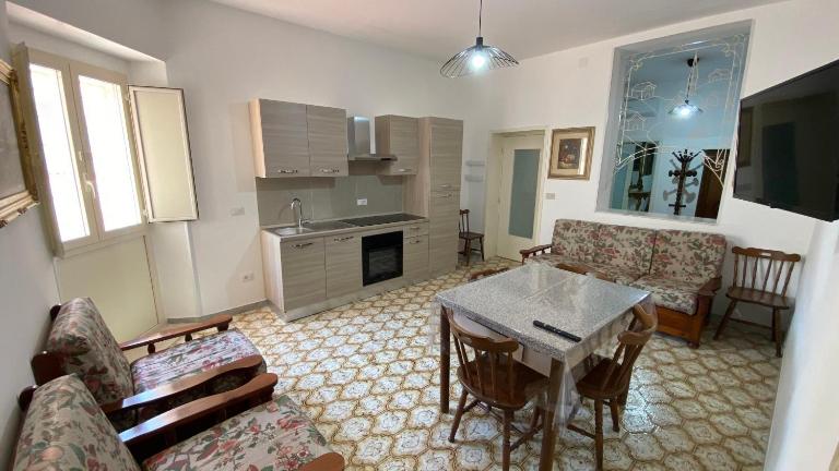 Casa Vacanze DIMORA DEI CAMPIONI - B&B Taranto