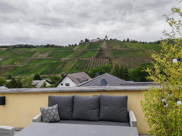 Zum Rittersturz - B&B Pünderich