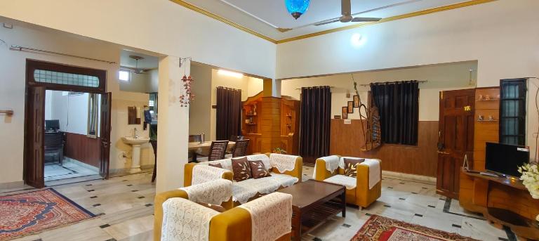 Sharan Homestay - B&B Ayodhya