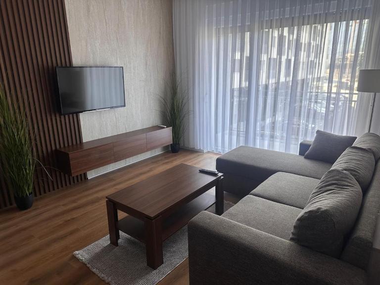 Peja Riverside Apartment - Ferienwohnung Peja