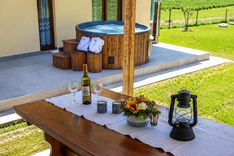 Kuća Trota - sauna, HOT TUB - Ferienwohnung Otočac