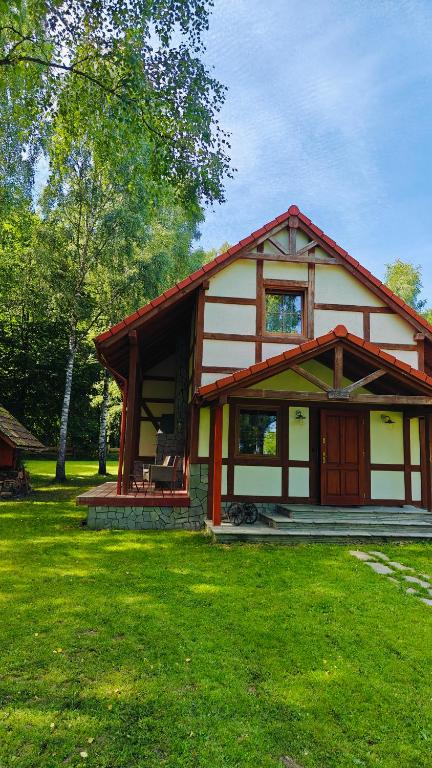 Dom pod Brzózkami na uboczu - B&B Barkocin