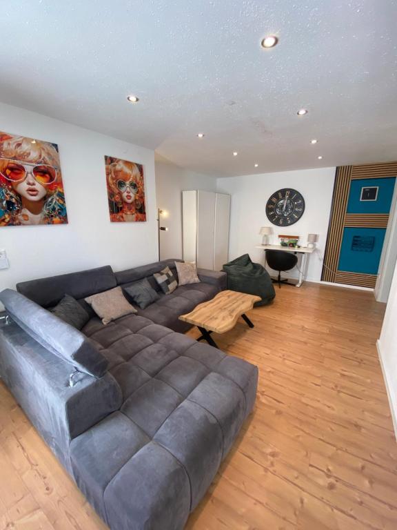 Ferienwohnung zum kleinen Turm ideal für Familien - B&B Holzminden