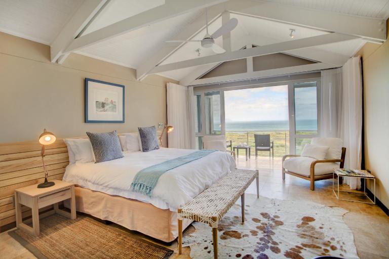 Abalone Guest Lodge - Bed and Breakfast Hermanus