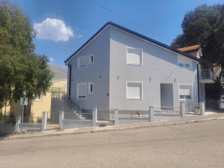 Apartmani Milan 2 - Ferienwohnung Trebinje