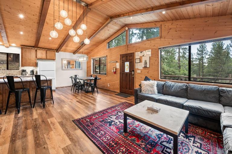 Mellow Moonridge - Great place to get away! Great location! - Bed and Breakfast Big Bear Lake