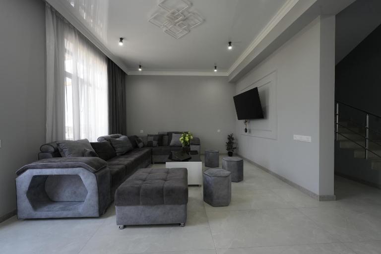 Bagrevand # Spacious # Luxury # Self Checkin # 24 7 - B&B Ereván
