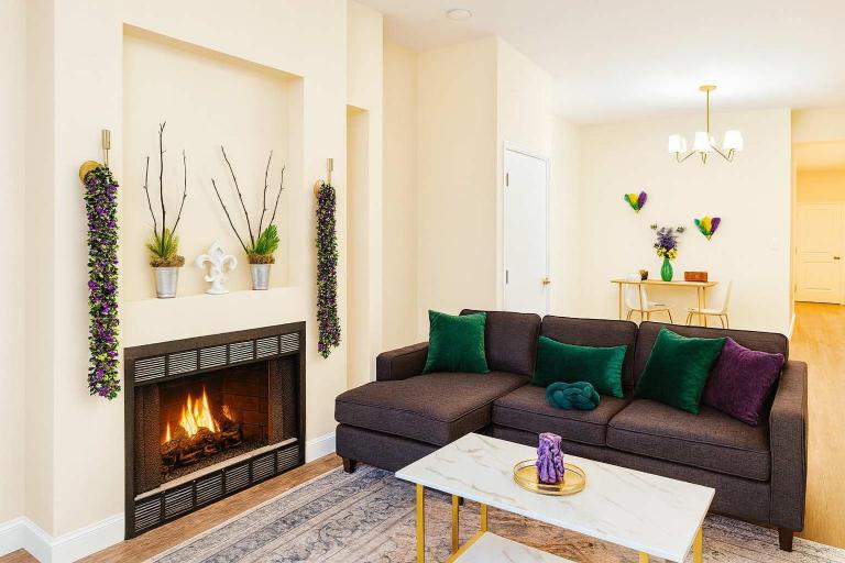 Soulard King 1BR w Washer & 370 Mbps Wi-Fi - Chambres d'hôtes Saint-Louis