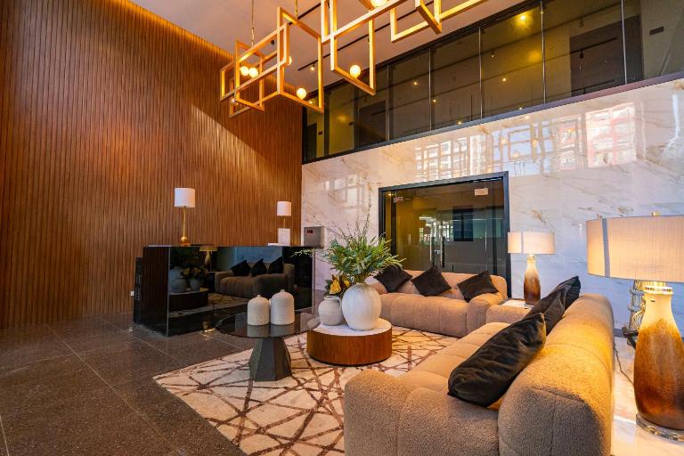 Amani Grand Citygate Private Residential Apartments l Next to Mall l Prime Location l Fast Wifi l Managed by Bleuspace - B&B Davao City