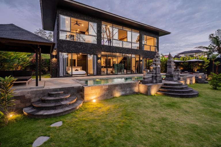 Luxury Design Villa · Rice View · Pool · 4BR - B&B Canggu