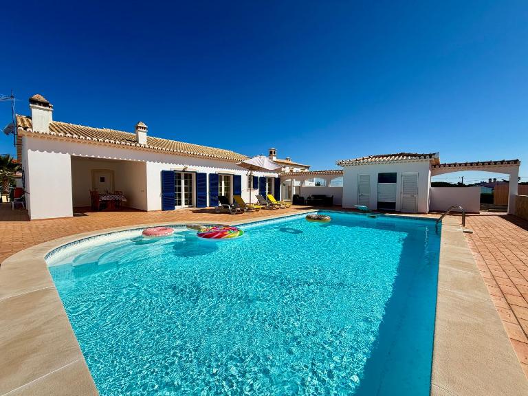 Casa Vasco - Family house near Arrifana - B&B Aljezur