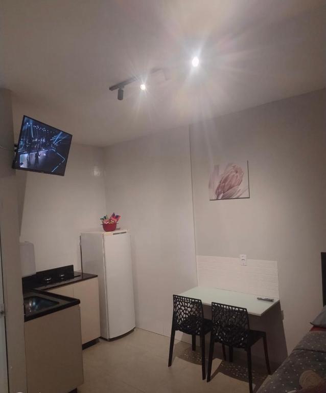 Flat-hotel Br 381 em frente Partagem shopping e Rodoviária - Chambres d'hôtes Betim