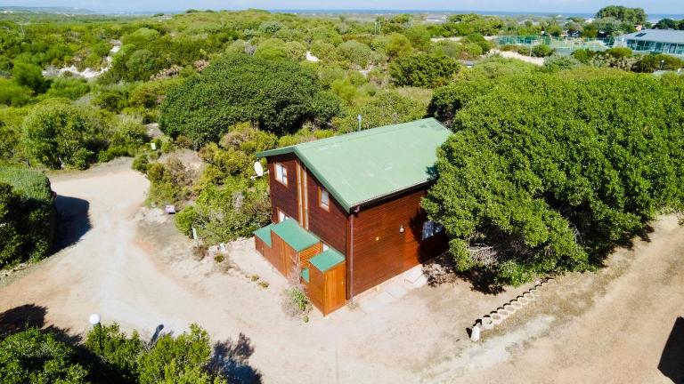 The Fisherman's LAB Cabin - B&B Hermanus