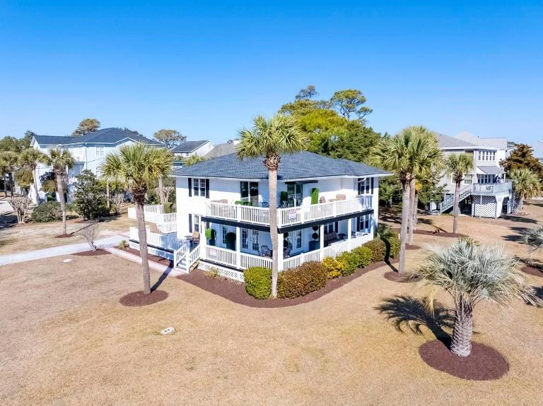 Beach Jewel - Bed and Breakfast North Myrtle Beach