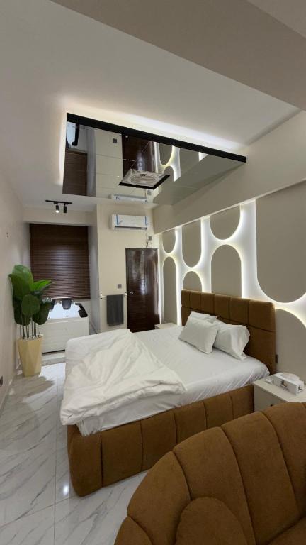 Premium Suites Zamzama - B&B Karachi