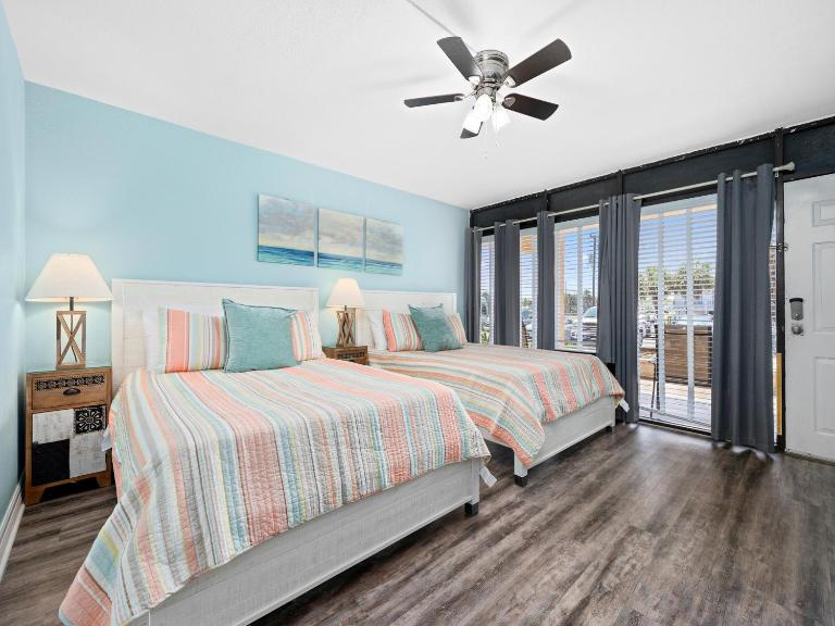 Laguna Reef #119 - Simpatico - B&B Rockport