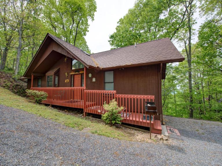 Above and Beyond - Bed and Breakfast Gatlinburg