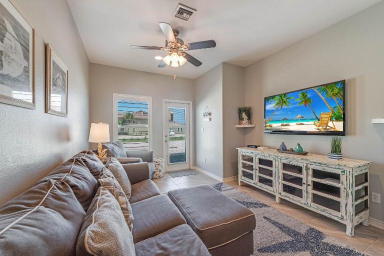 Bonnie Dune - B&B Port Aransas