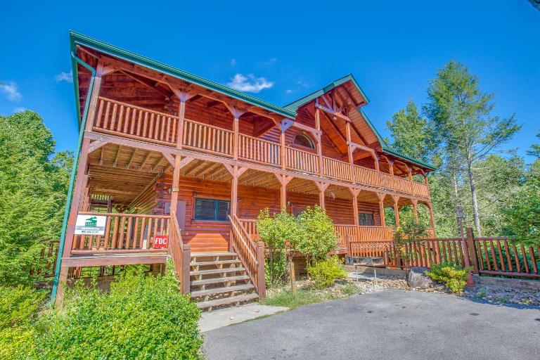 Hemlock Inn - B&B Gatlinburg