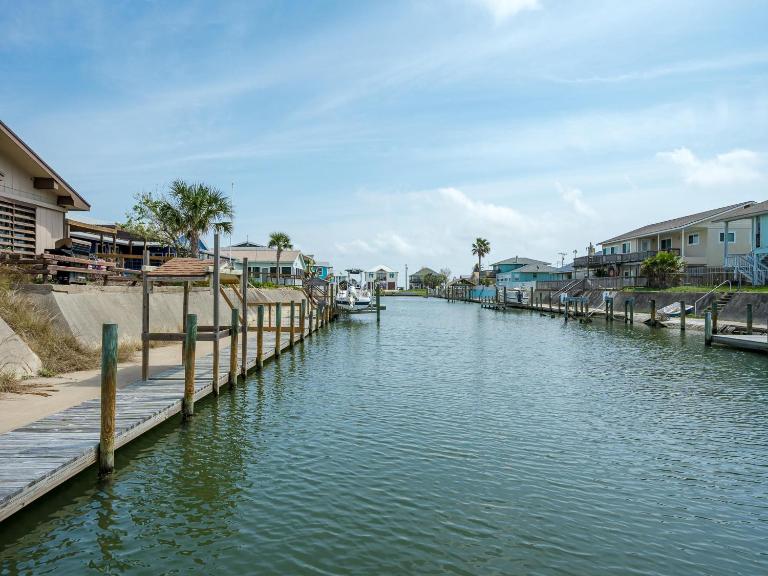 Pelican Cove - B&B Rockport