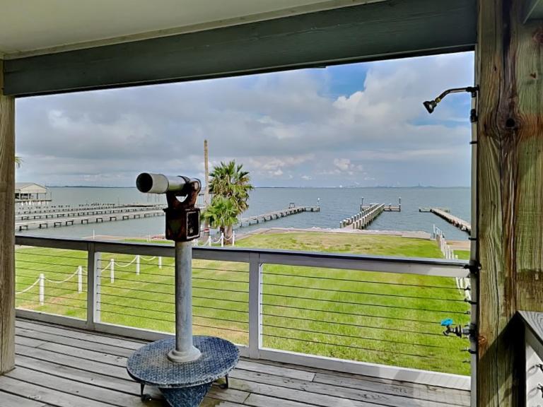 Harbor View Breeze - B&B Galveston