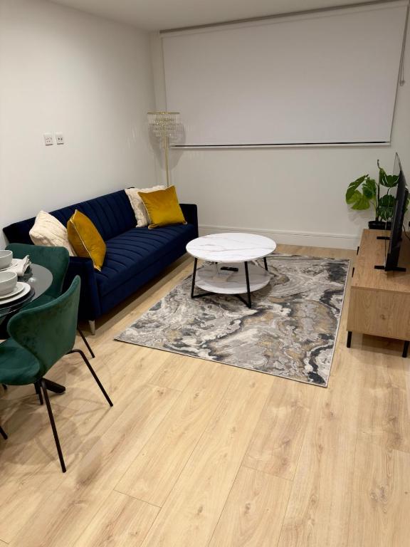Luxury 1-Bed, Gym, Cinema, Free Parking - B&B New Milton