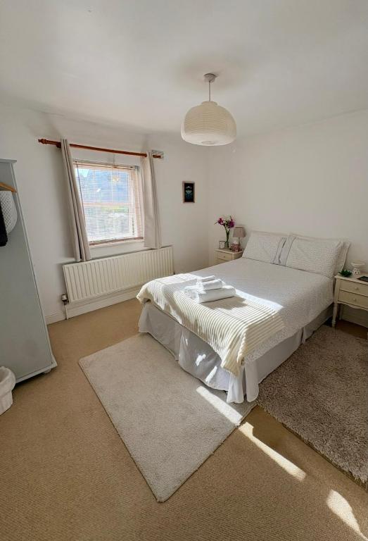 Peaceful Spacious Double Room in Warm Friendly Home - B&B Wexford