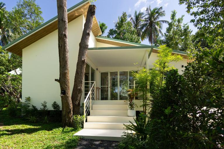 Serene Mountain Villa - B&B Ko Pha Ngan
