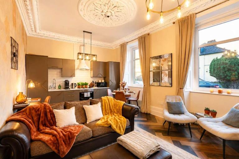 2BR with Free Parking Nr Edinburgh & Dalhousie Castle - B&B Gorebridge