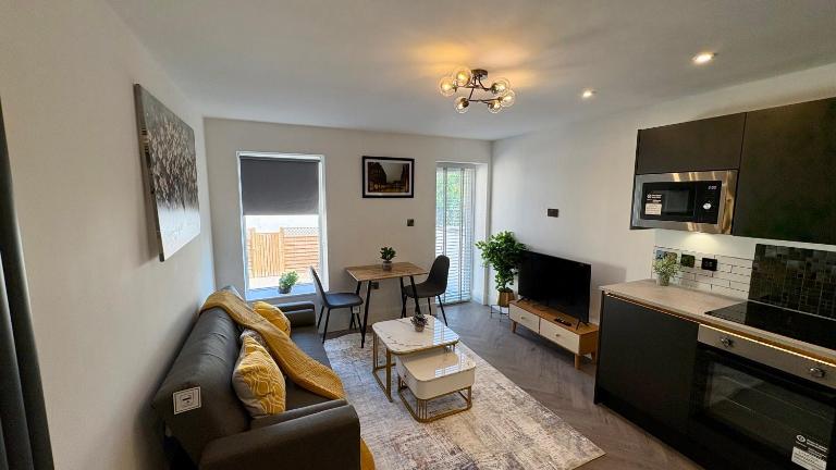 Stylish Upper Richmond Road Flat - Chambres d'hôtes Londres