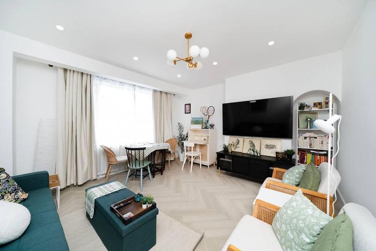 Newly Refurbished Two Bedroom Garden Flat - Sleeps 6 - Ferienwohnung London