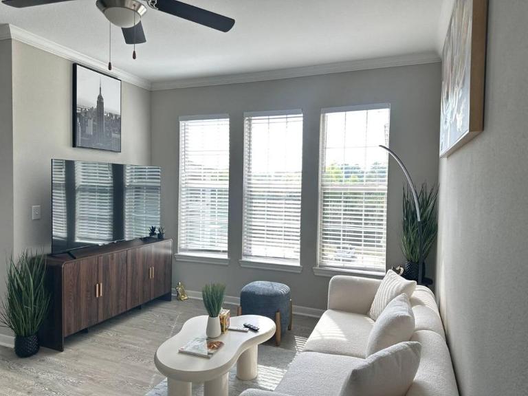 Chic 1BR Retreat in Magnolia Near The Woodlands - Ferienwohnung Magnolia