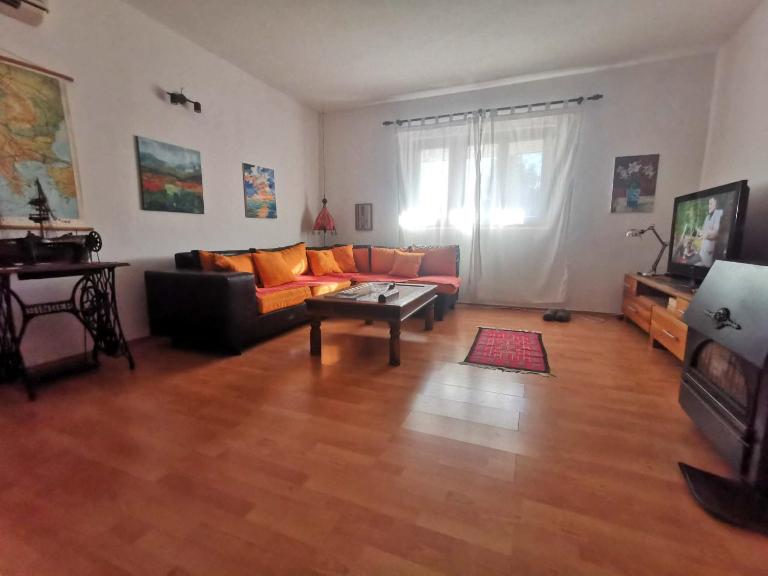 Analog - B&B Mostar