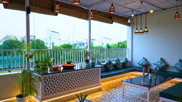 THE ARAVALI TERRACE LUXURY HOME STAy UDAIPUR - Bed and Breakfast Udaipur