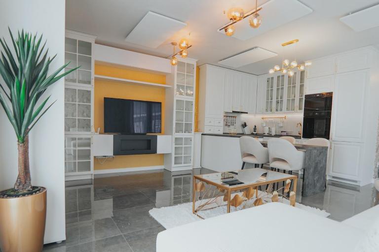 Golden Garden House - Ferienwohnung Großlomnitz