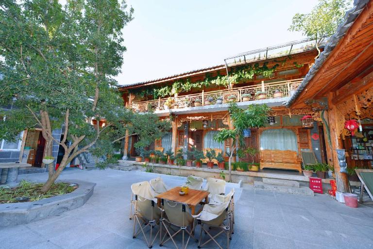 大理市暗香疏影客栈店 - B&B Taihe