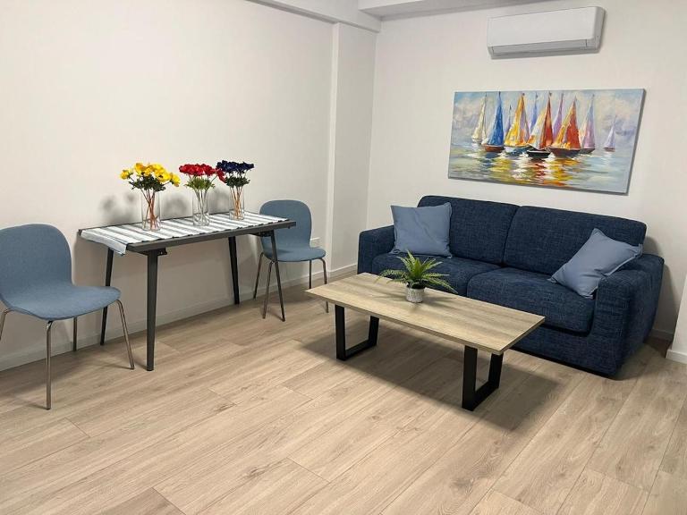 Getaway 104 - Bed and Breakfast Larnaca