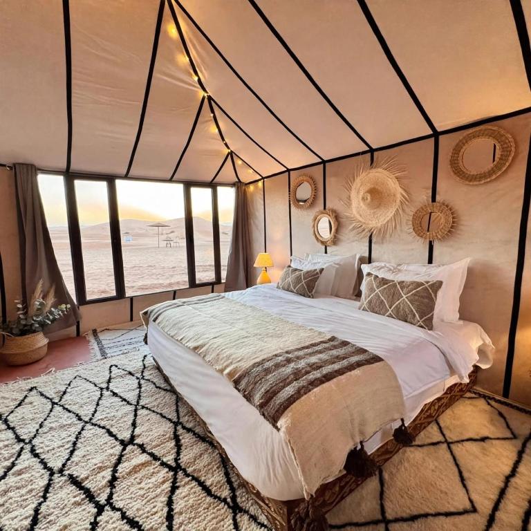 Merzouga Epic Luxury Desert Camp - B&B Merzouga