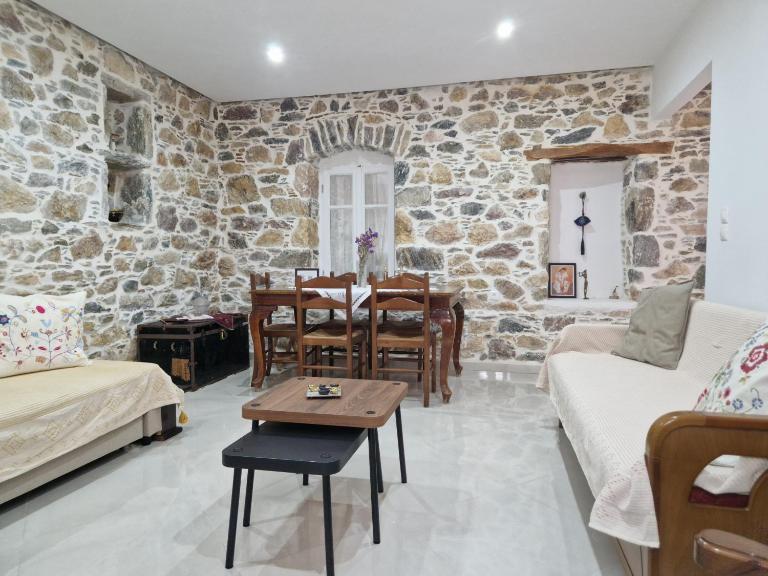 Summerstone Cottage - Very high speed wifi - ideal for remote work - B&B Alivéri